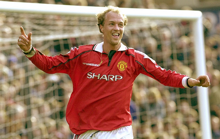 Football - Wimbledon v Manchester United , FA Premier League  26/2/00