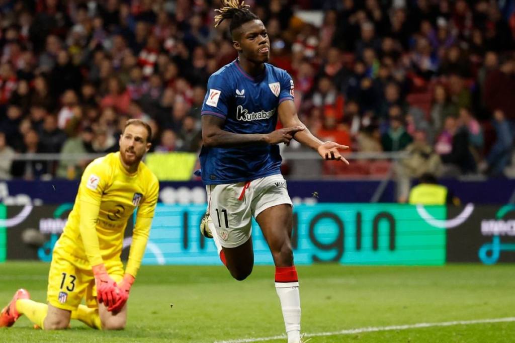 Storia dei cori da scimmia nel&nbsp;calcio