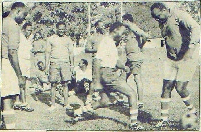 Idi Amin gioca a calcio